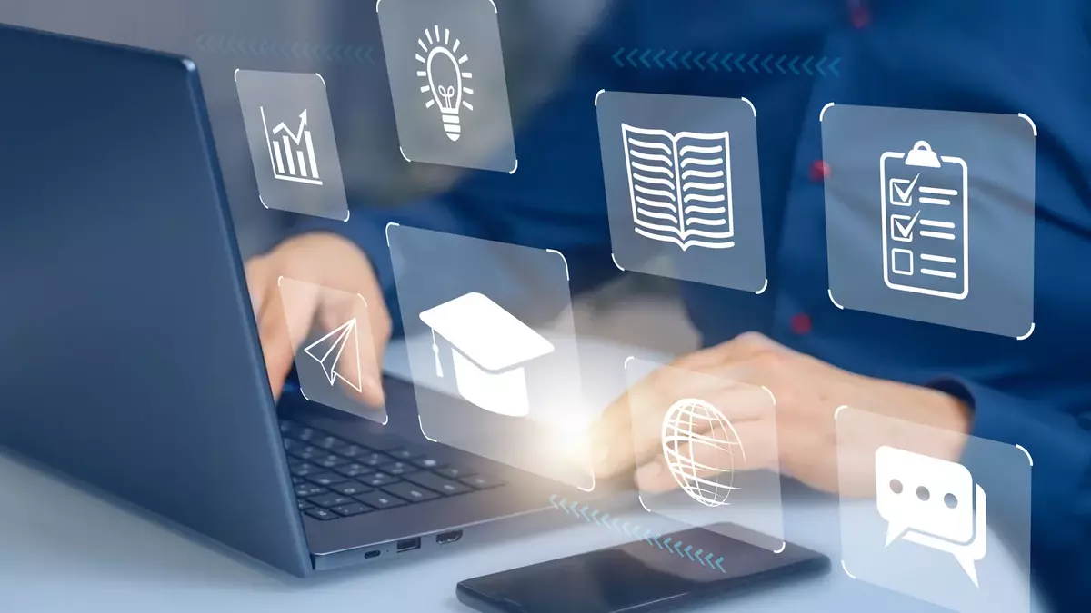 Symbolbild Arbeitsmöglichkeiten am PC. Foto: Adobe Stock | sommersby Symbolbild Arbeitsmöglichkeiten am PC. Foto: Adobe Stock | sommersby